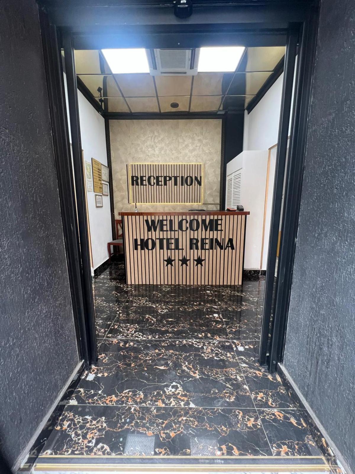 Hotel Reina Bükreş Dış mekan fotoğraf