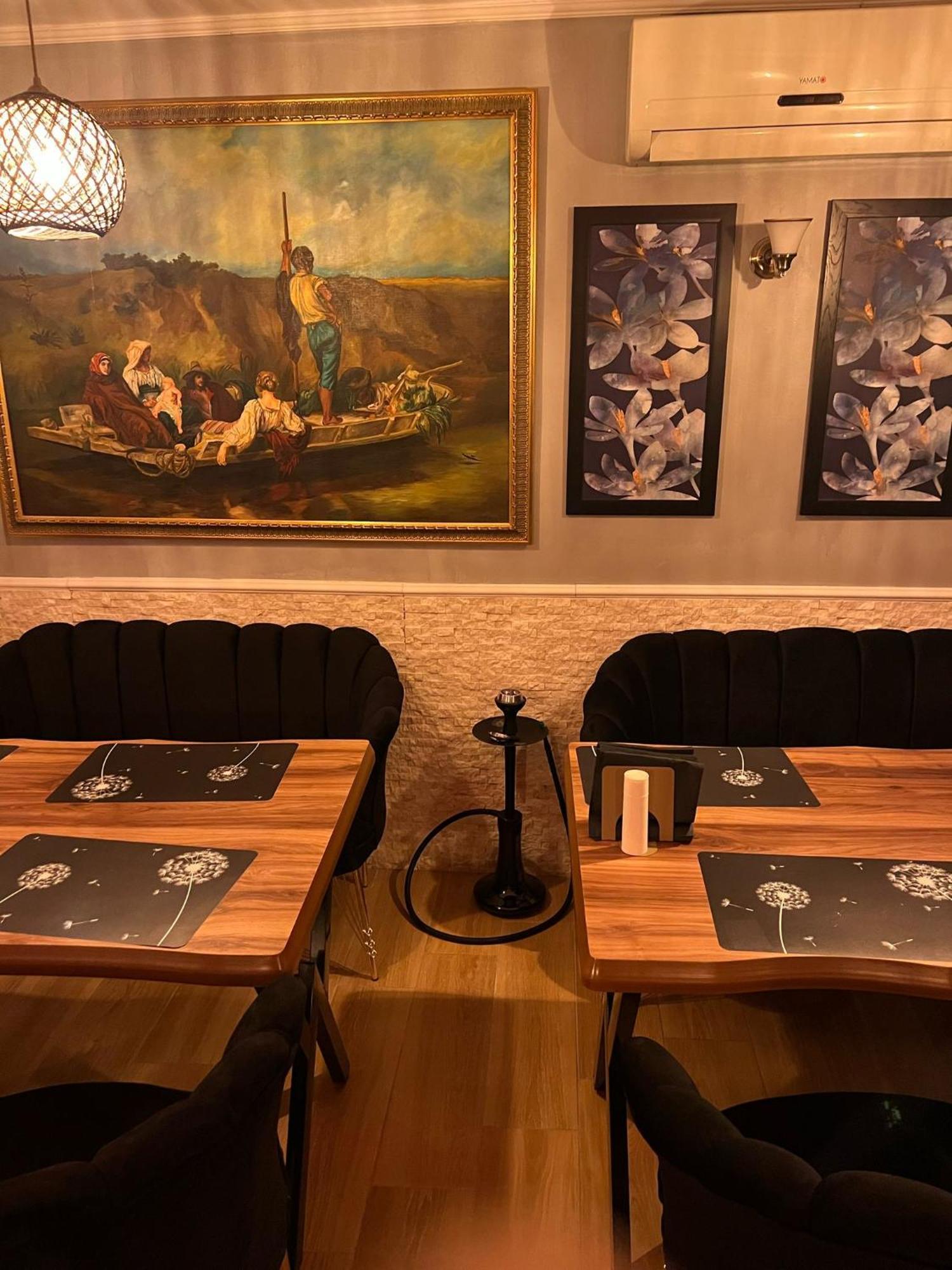 Hotel Reina Bükreş Dış mekan fotoğraf