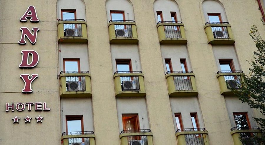 Hotel Reina Bükreş Dış mekan fotoğraf