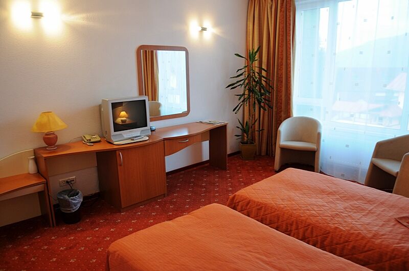 Hotel Reina Bükreş Dış mekan fotoğraf